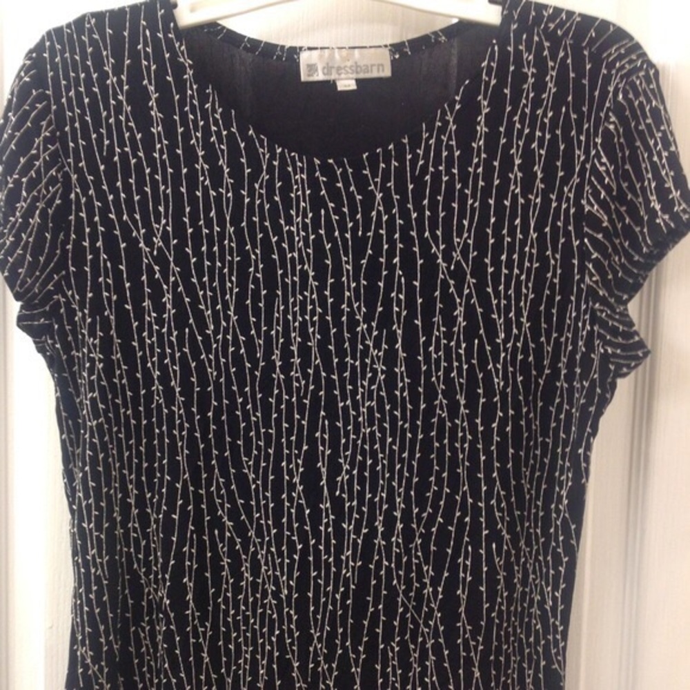 Feminine Dress Barn Top - Picture 2 of 2